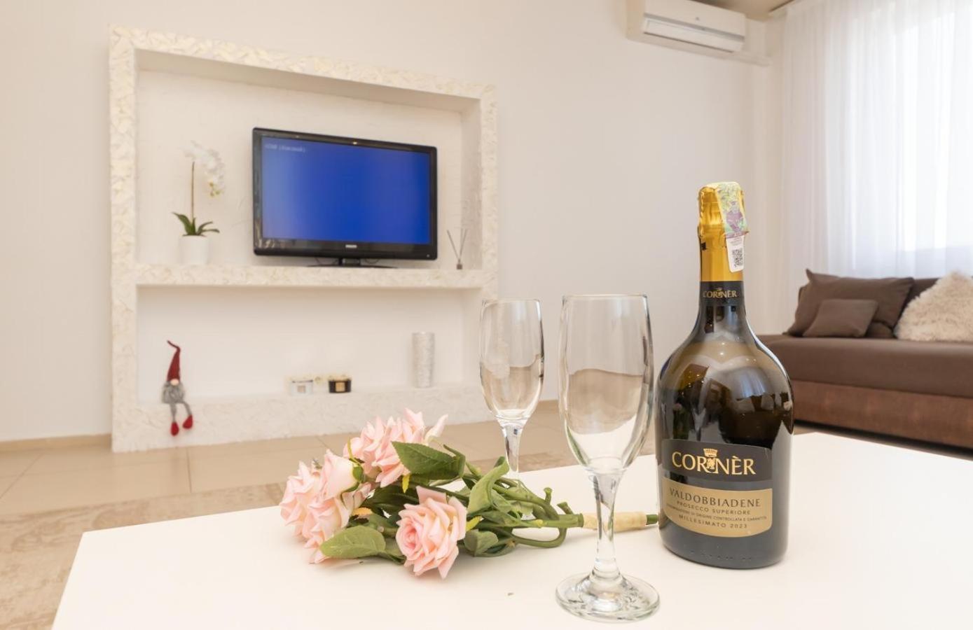 Apartment Obolon Natalka Park Kiev Exterior foto